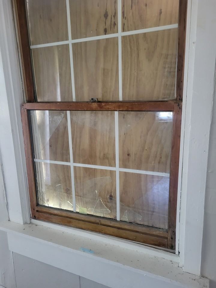 2710 W Antoinette St - Photo 6 of 31