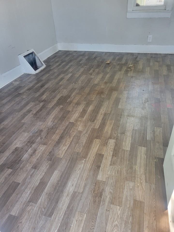 2710 W Antoinette St - Photo 3 of 31