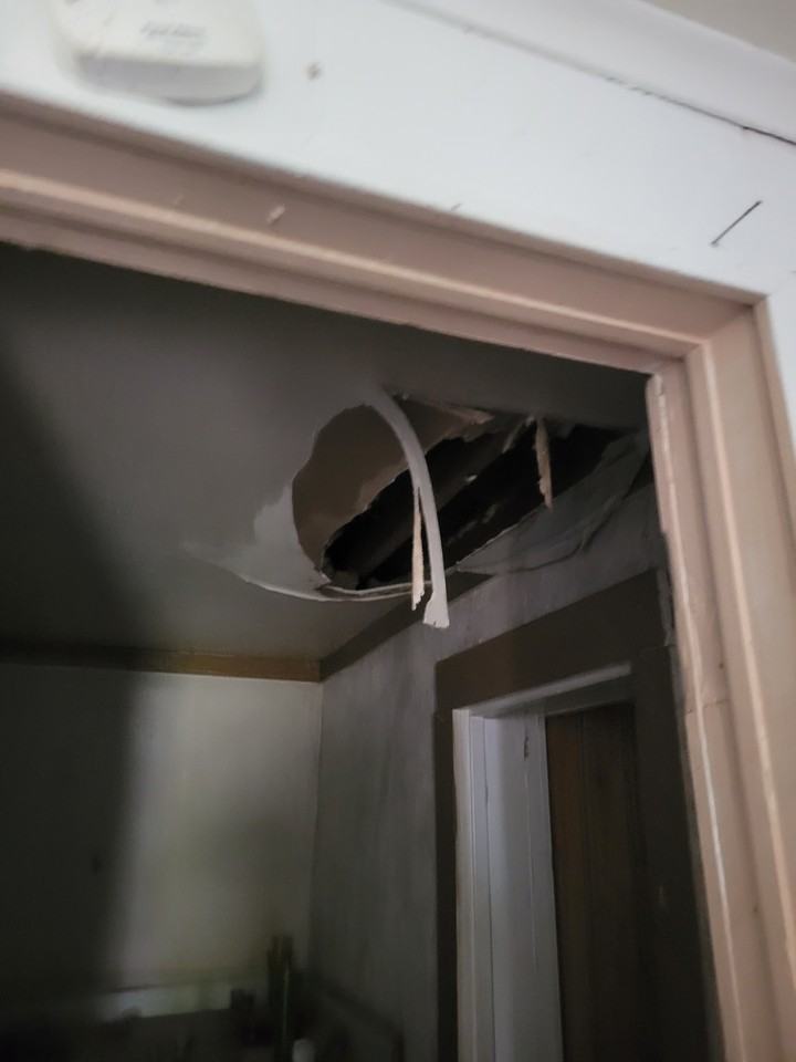 1714 S Lydia Ave - Photo 3 of 37