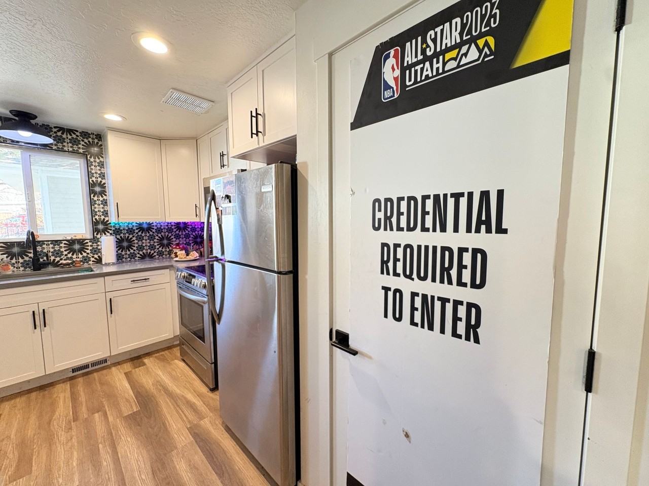 2177 E 3205 S - Photo 3 of 17