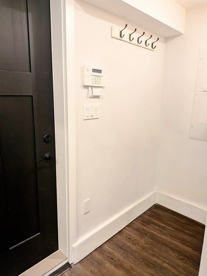 Napier St & Nanaimo St - Photo 3 of 11