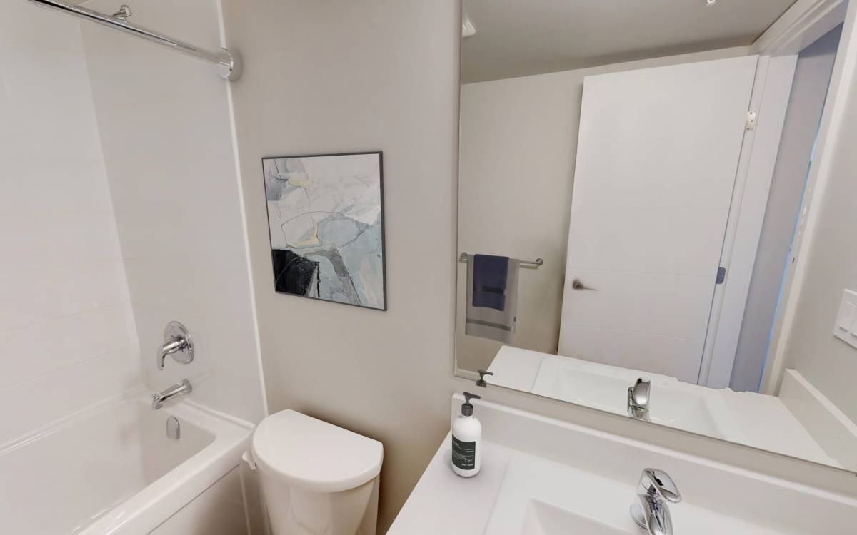 Premiere - Photo 6 of 50