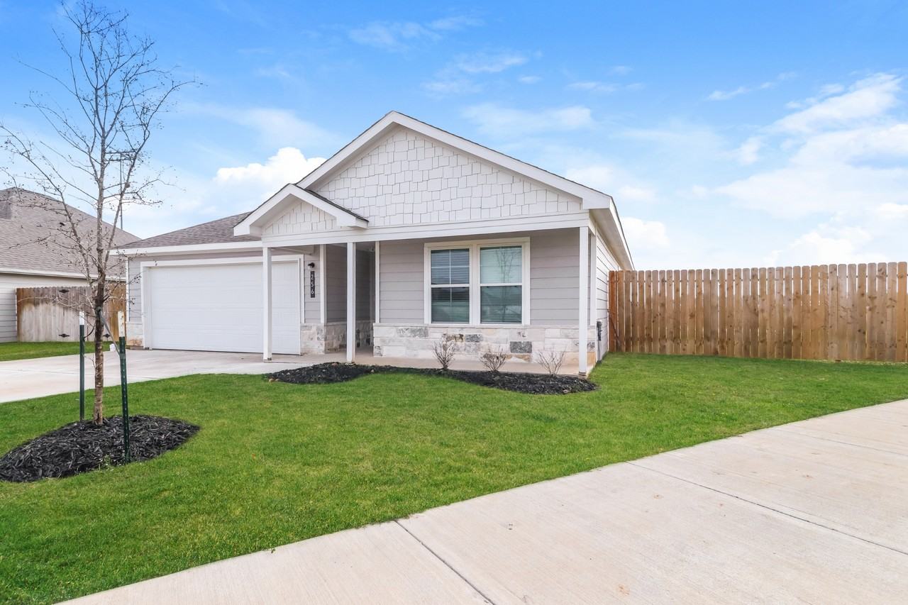 136 Rustic Trace - Photo 2 of 16