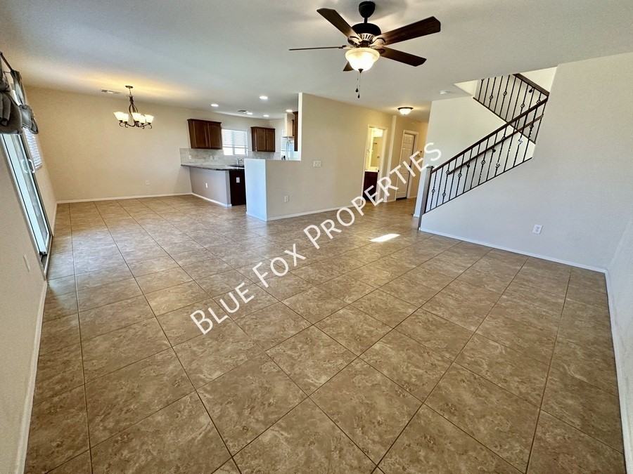 13323 N Barlassina Dr - Photo 5 of 31