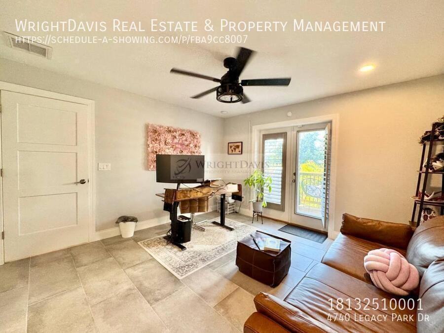 4740 Legacy Park Dr - Photo 7 of 46