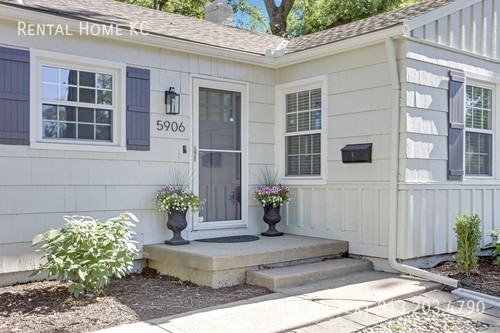 5906 W 75th Ter - Photo 2 of 23