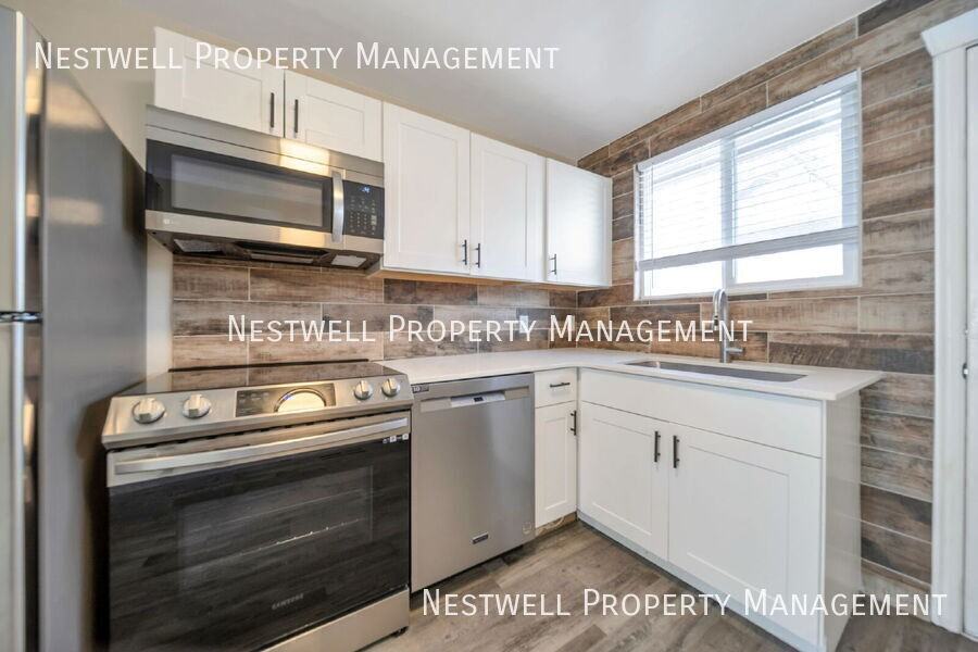 1389 S 300 E #2 - Photo 3 of 19