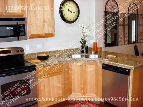 13739 Sw Hazel St #102 - Photo 2 of 37