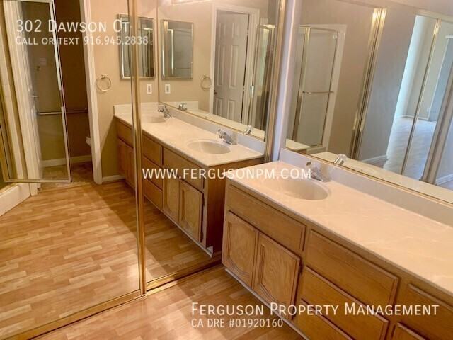 302 Dawson Ct - Photo 6 of 22