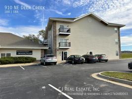 featured image of 910 Ne Deer Creek Dr