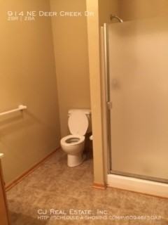 914 Ne Deer Creek Dr - Photo 5 of 9