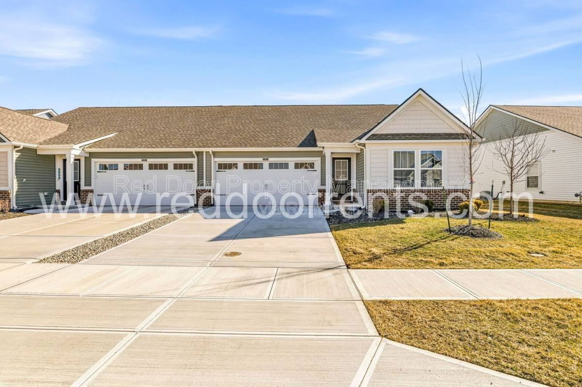 783 Garrow Dr - Photo 3 of 10