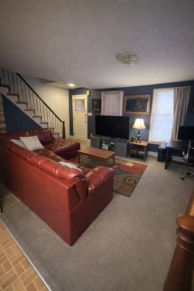 215/217 N. Ashley St - Photo 4 of 47