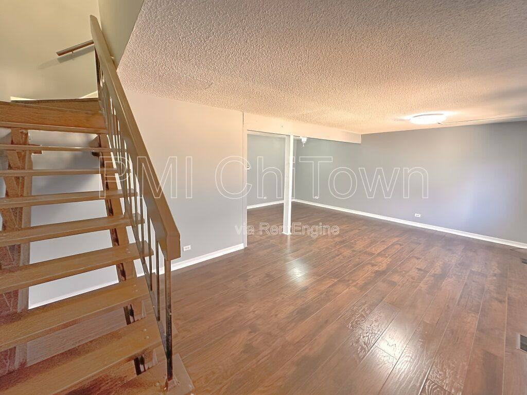 5573 Court F - Photo 3 of 10