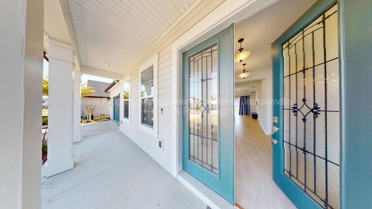 1006 Oakland Hills Ave - Photo 4 of 10