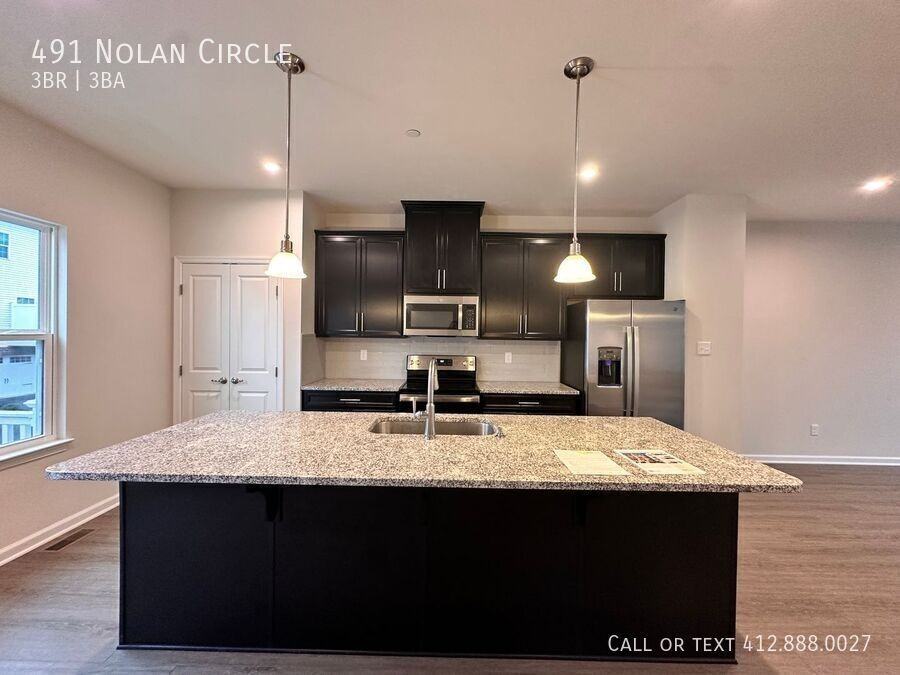 491 Nolan Cir - Photo 5 of 19