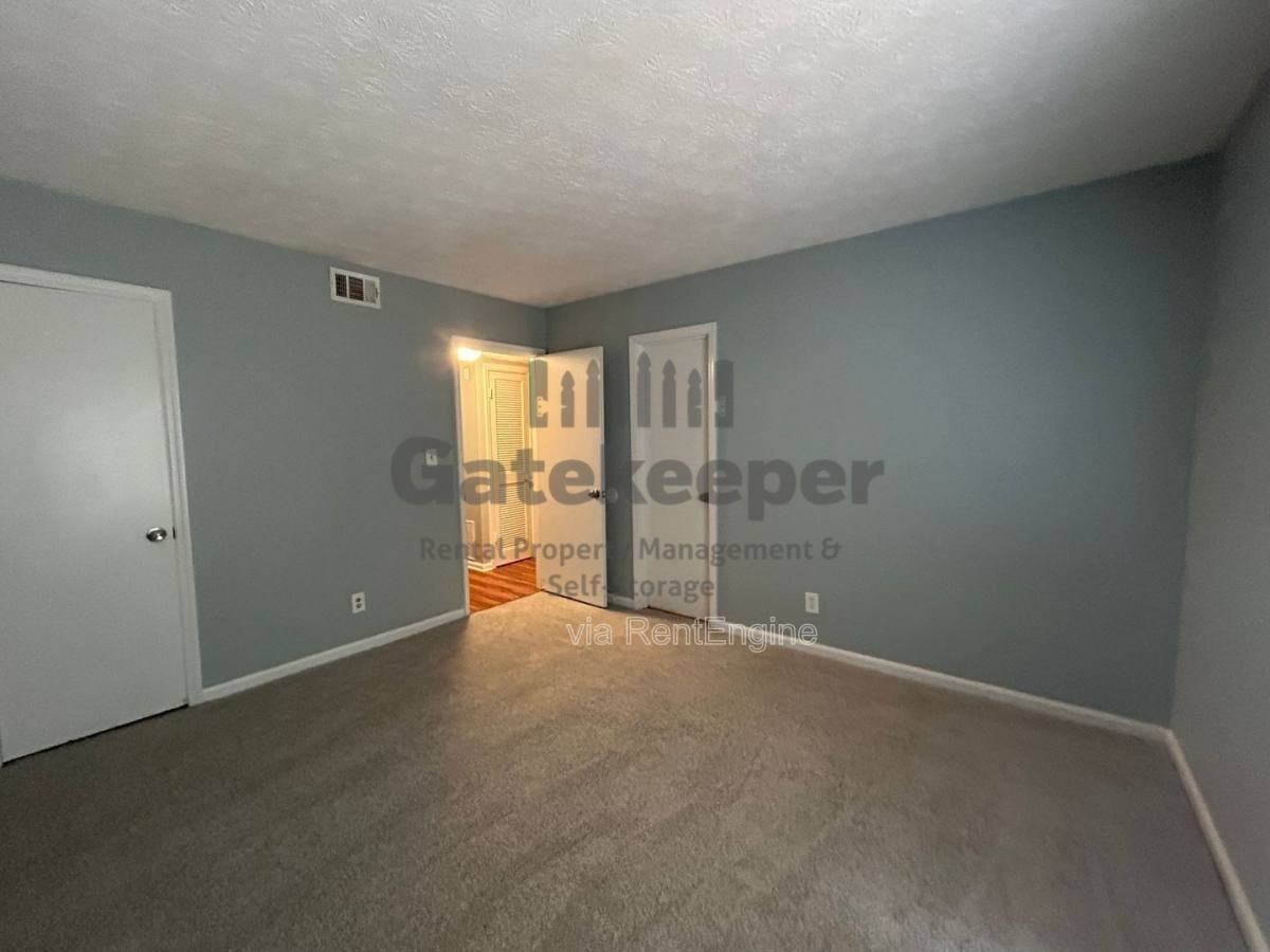 161 Sterling Ridge Dr - Photo 7 of 10