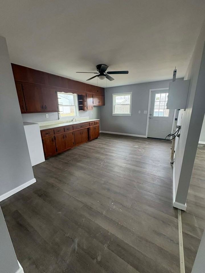 12324 12324 Old BG Rd - Photo 3 of 10