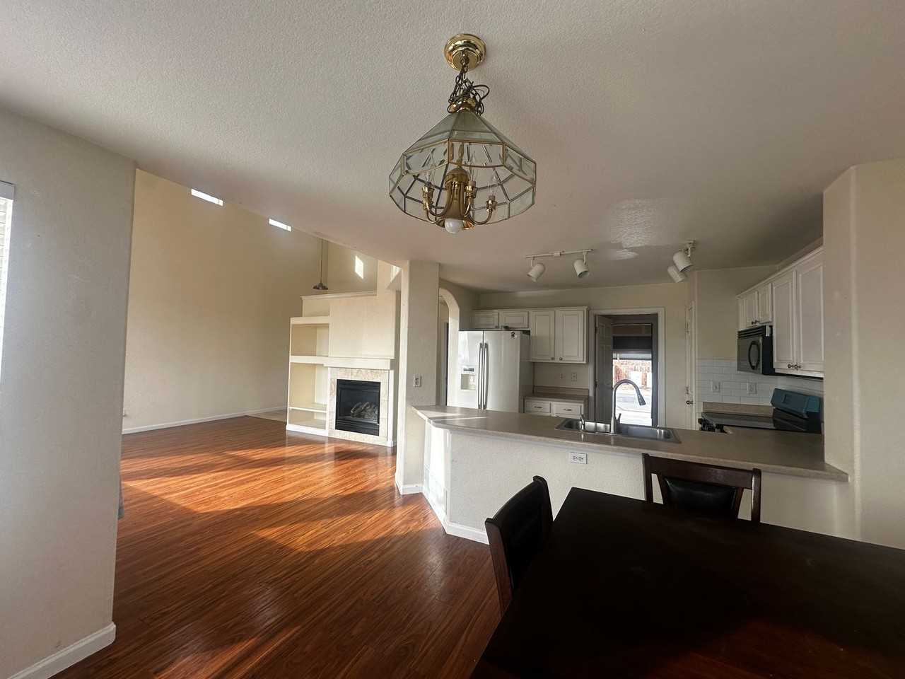 11972 Glencoe Dr - Photo 4 of 14