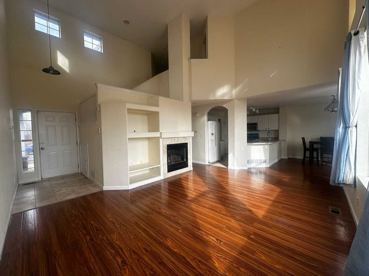 11972 Glencoe Dr - Photo 5 of 14