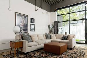 featured image of 851 Fulton St W #105