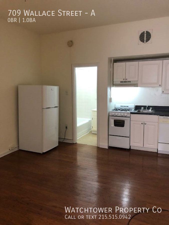 709 Wallace St #A - Photo 2 of 18