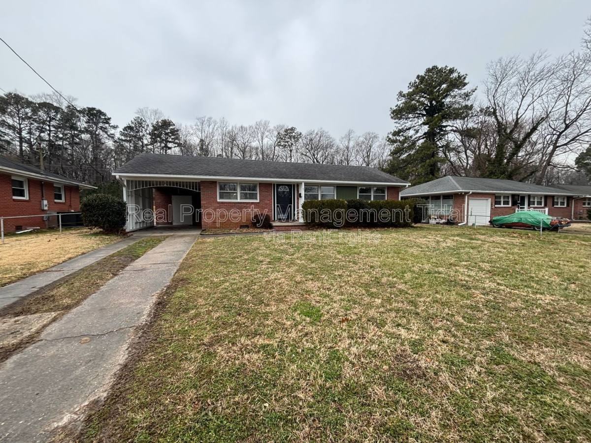 47 Beaconsdale Ln - Photo 3 of 10