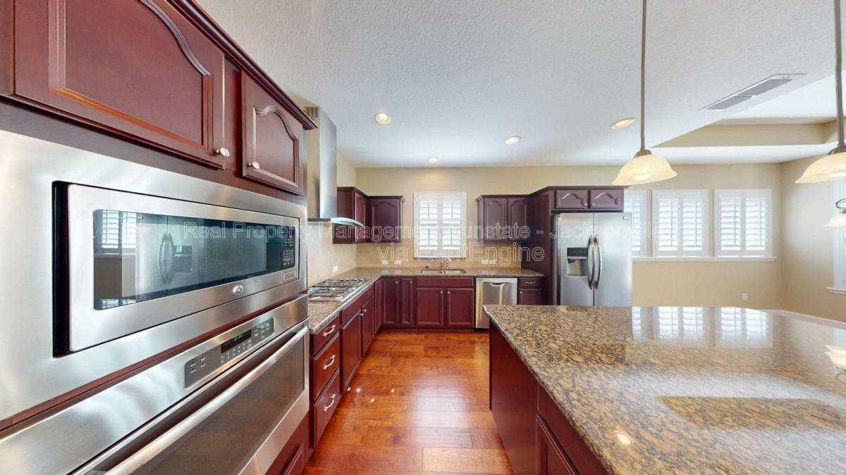 285 Garden Wood Dr - Photo 5 of 10