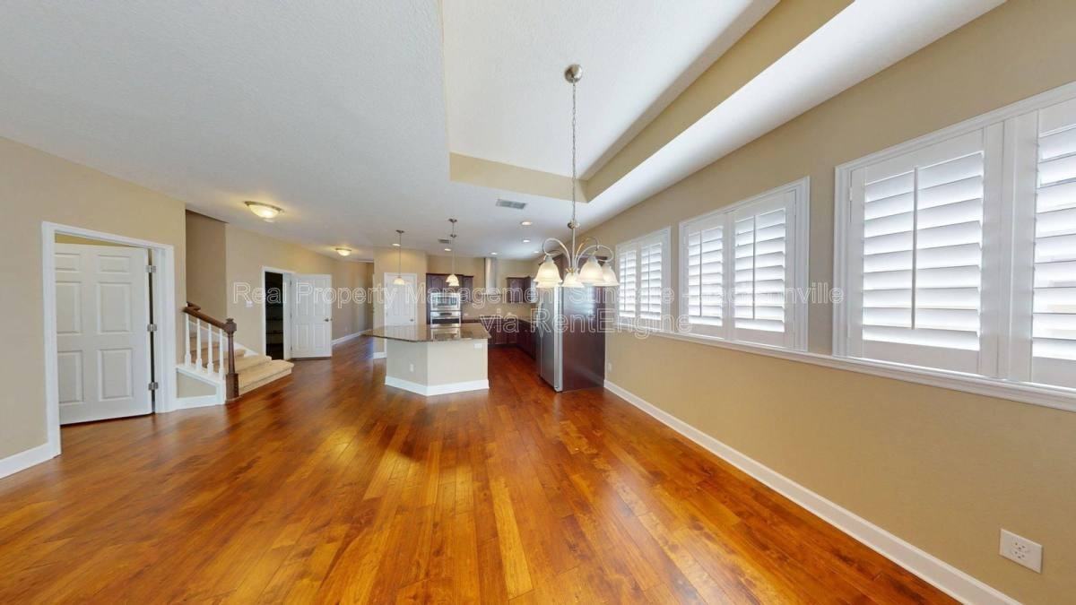 285 Garden Wood Dr - Photo 7 of 10