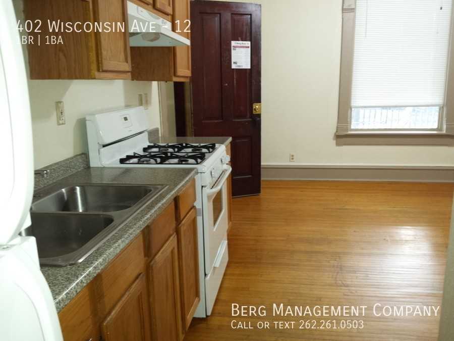 402 Wisconsin Ave #12 - Photo 5 of 5