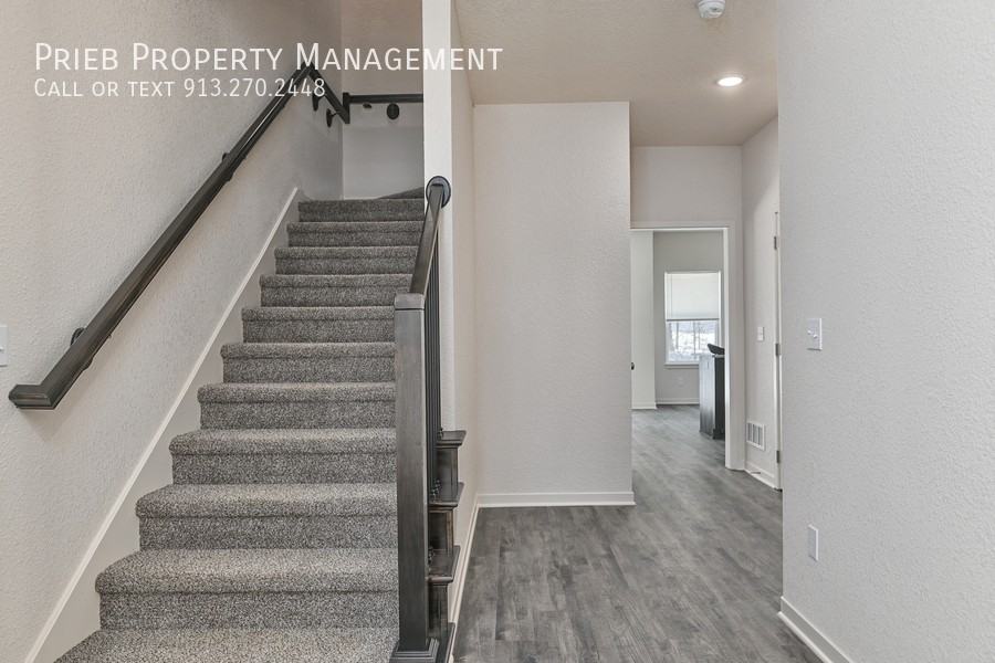 3242 N 103rd Pl #12 - Photo 5 of 33