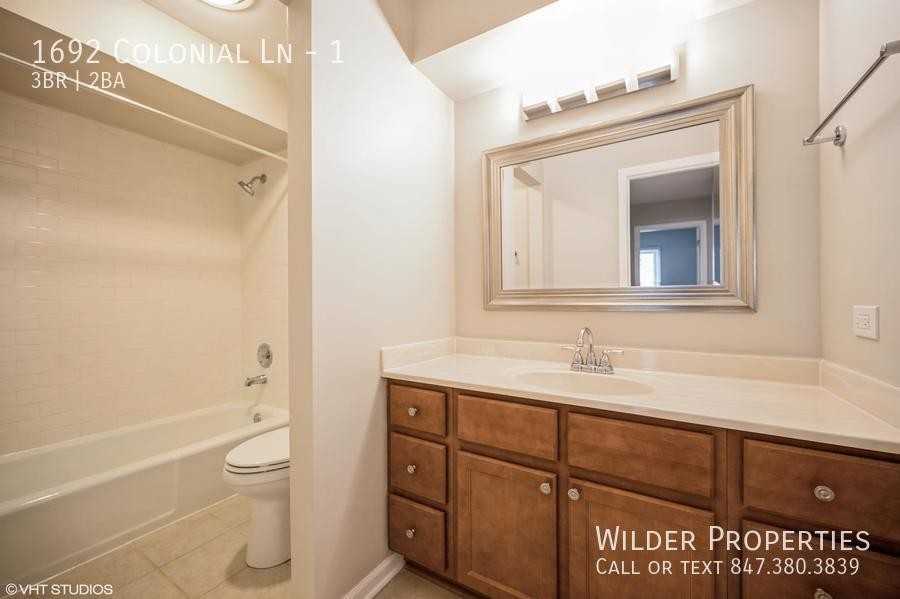 1692 Colonial Ln #1 - Photo 6 of 10