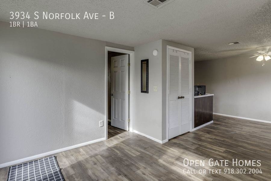 3934 S Norfolk Ave #B - Photo 7 of 15