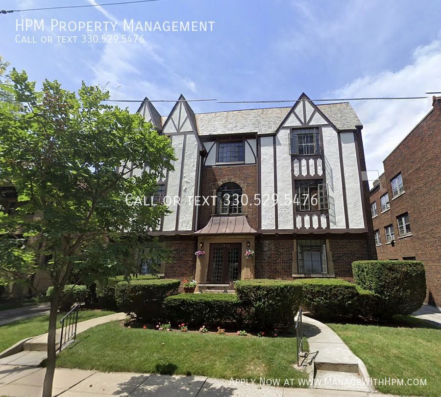 1352 Kenilworth Ave #301