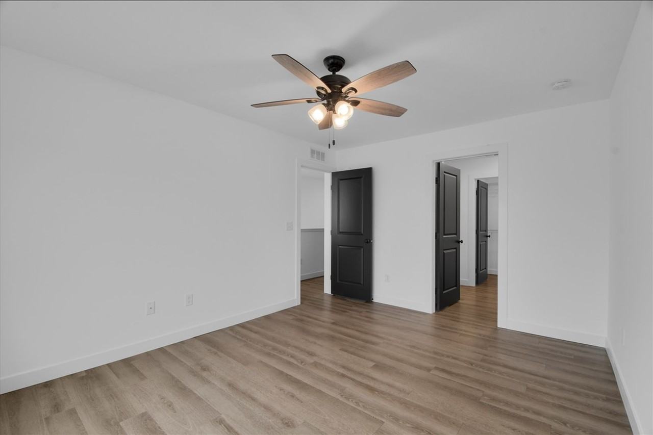 3311 Stoneway Ct - Photo 7 of 15