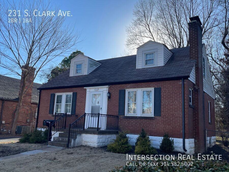 231 S Clark Ave - Photo 2 of 18