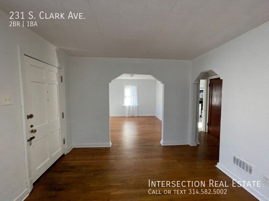 231 S Clark Ave - Photo 7 of 18