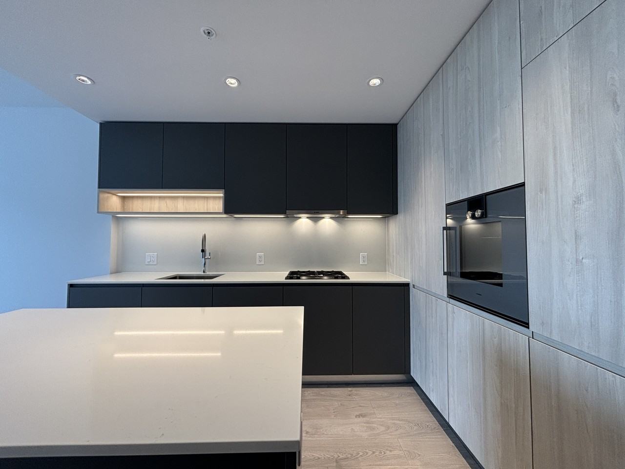 6808 Minoru Blvd #1106 - Photo 5 of 33