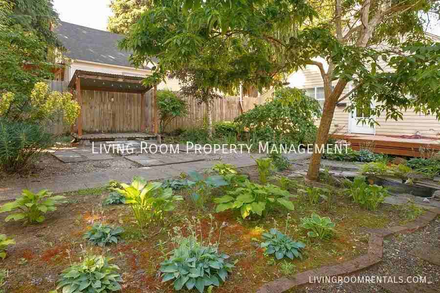 4403 N Albina Ave - Photo 3 of 16