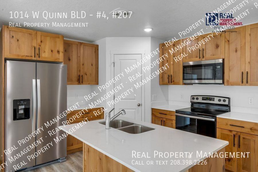 1014 W Quinn BLD #4-207 - Photo 3 of 20