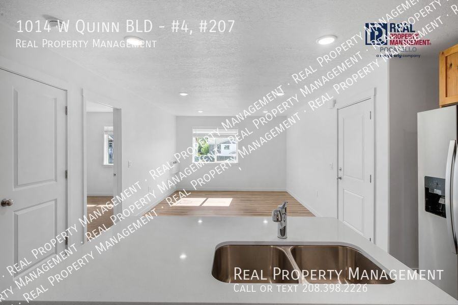 1014 W Quinn BLD #4-207 - Photo 6 of 20