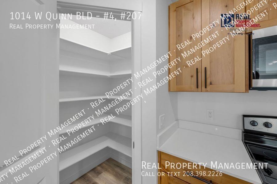 1014 W Quinn BLD #4-207 - Photo 7 of 20