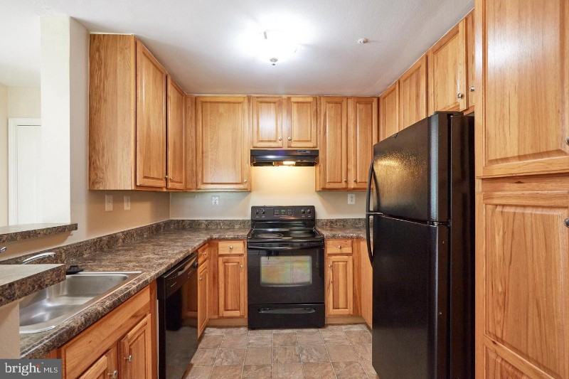 9902 Boysenberry Way #278 - Photo 5 of 10