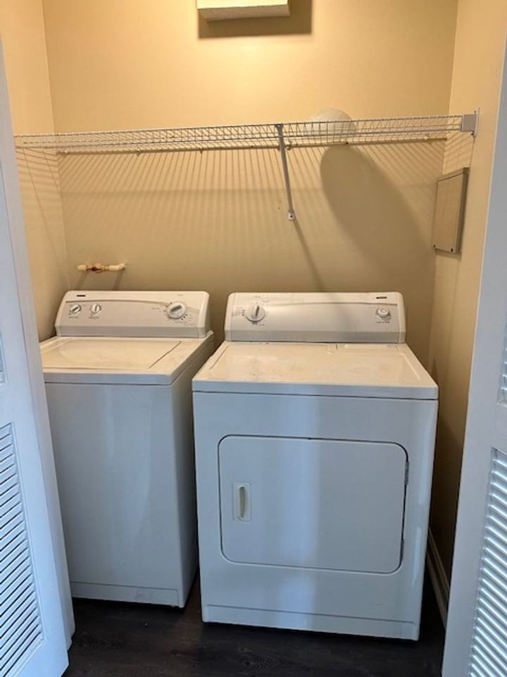 Ruby Oaks Apartments - Photo 2 of 5