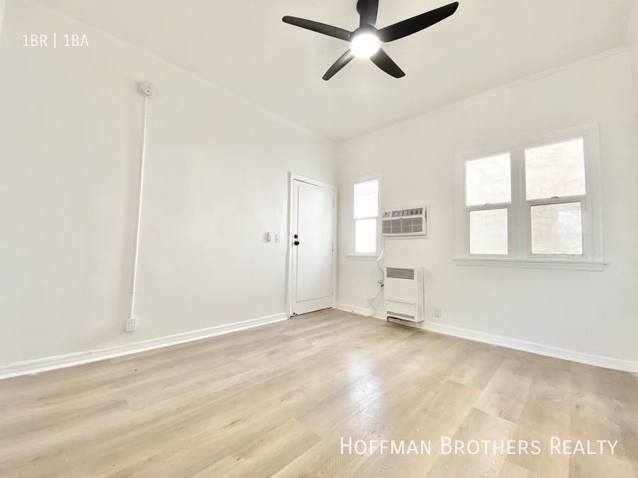 416 S Burlington Ave #1-2 - Photo 2 of 6