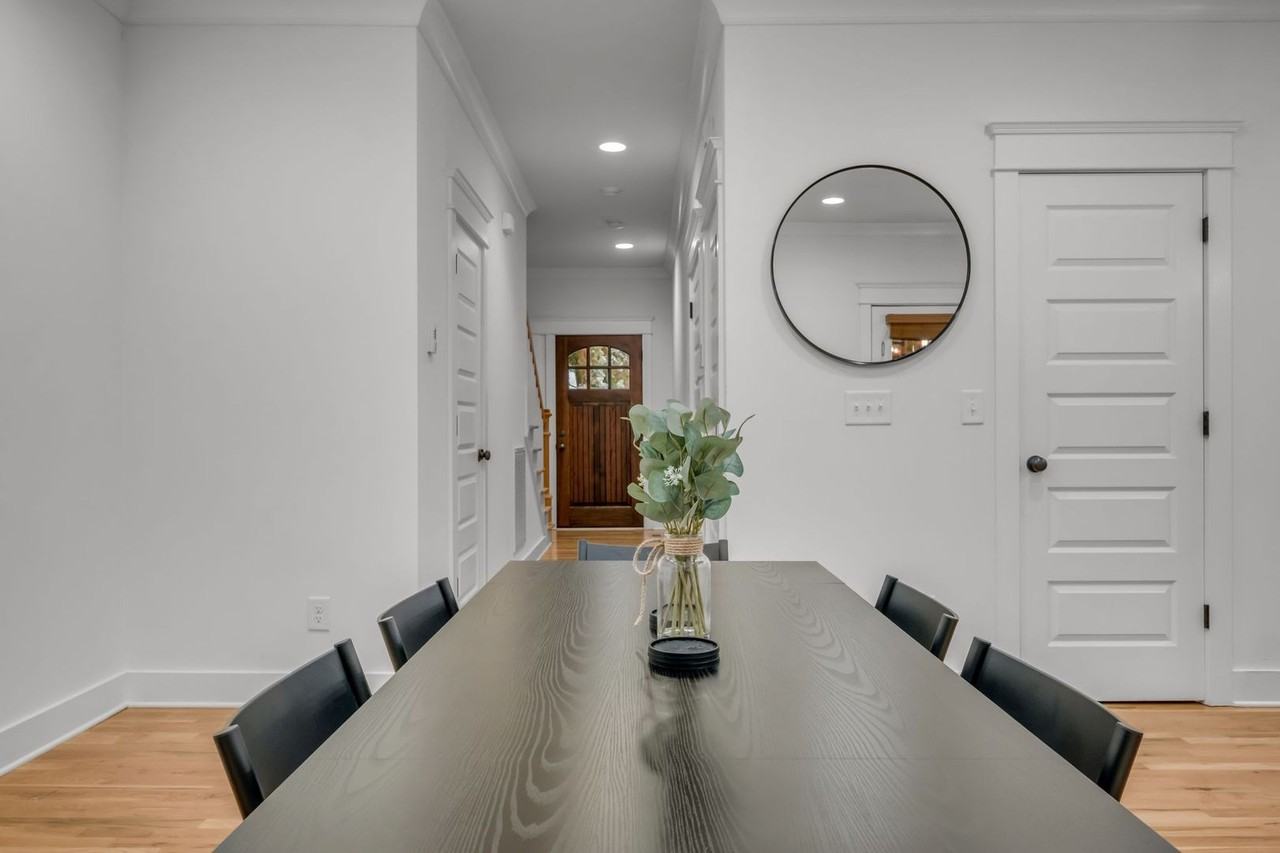 1512 Kirkwood Ave - Photo 3 of 33