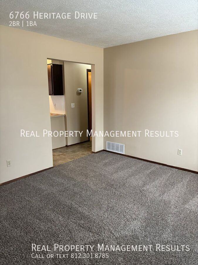 6766 Heritage Dr - Photo 2 of 12