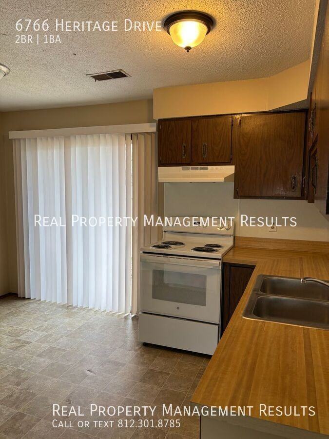 6766 Heritage Dr - Photo 5 of 12