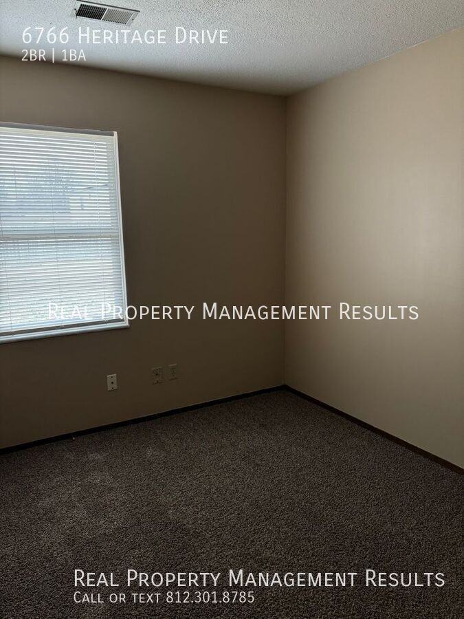 6766 Heritage Dr - Photo 6 of 12