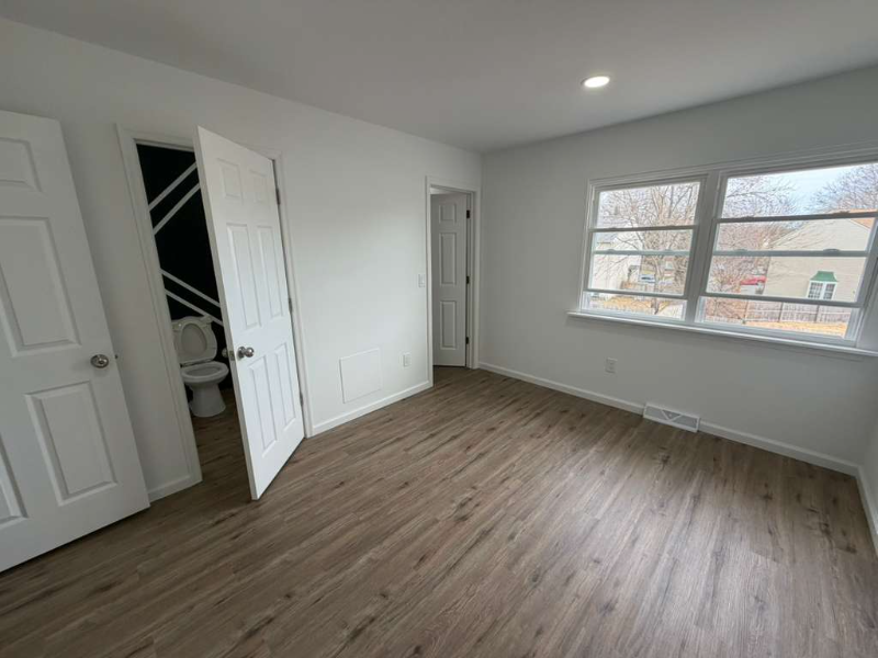 309 Cold Spring Pl - Photo 4 of 7